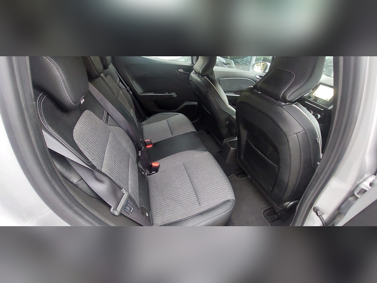 Renault Clio zen 100cv foto 9